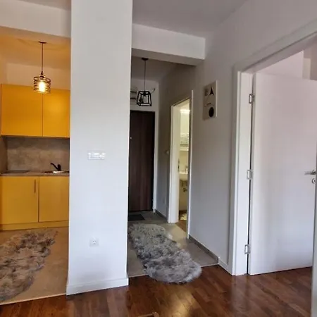 Pine Nature Apartman *
