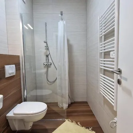 Pine Nature Apartman